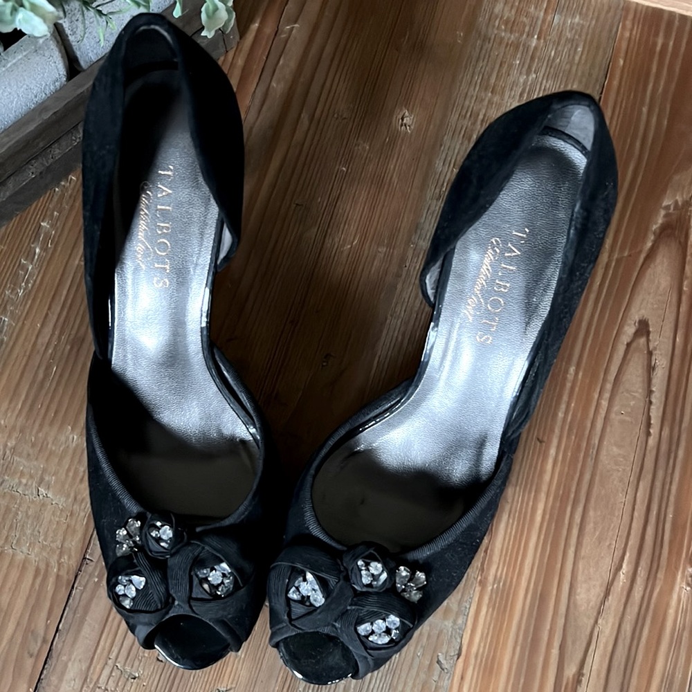 Talbots Black Diamond Accented Suede Pumps.  Size 8